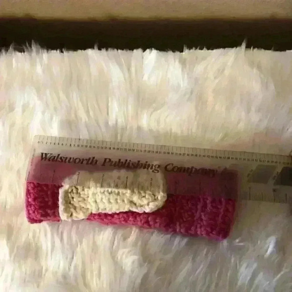 Crochet pink headband with bow on front girls one - Picture 4 of 4